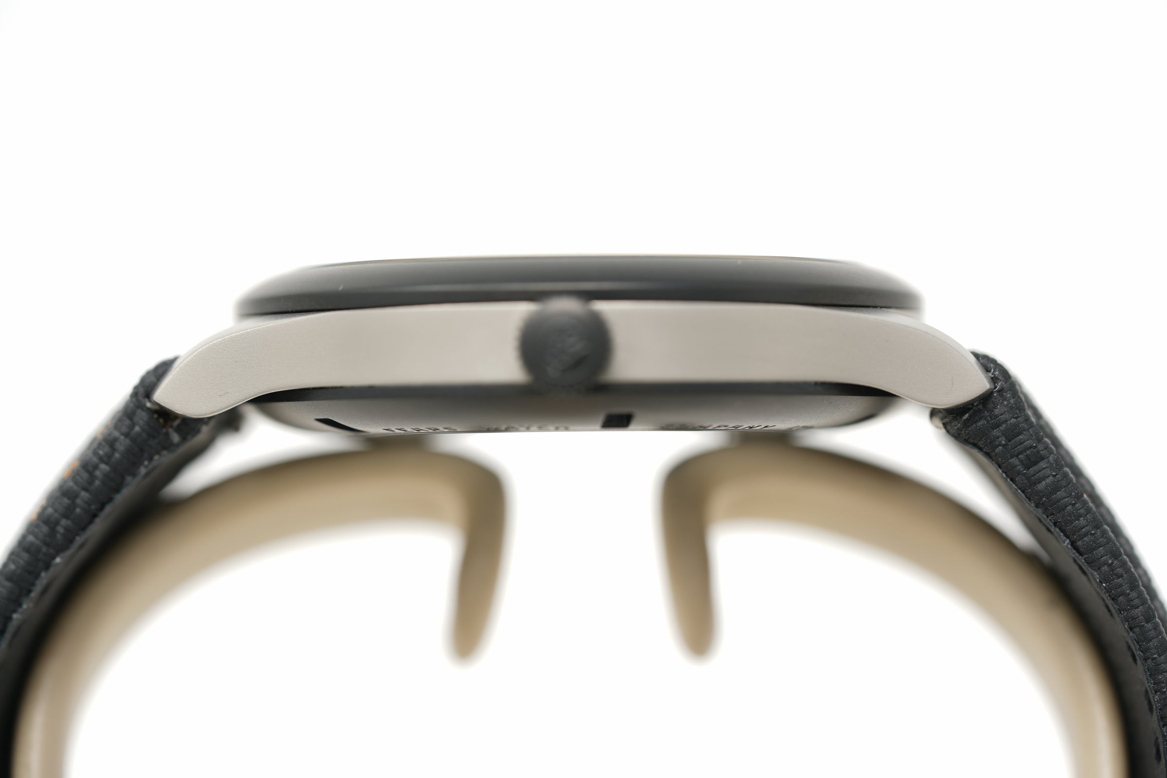 Pre-Owned Fears Redcliff 39.5 Date 'Endurance Specification'